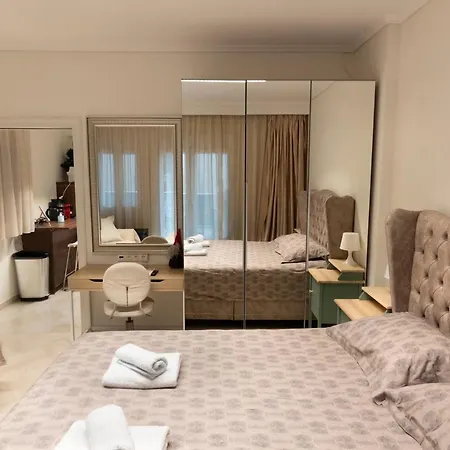 Appartamento Ag.sofias Pedestrian Area Luxury Ap. & Big Balcony