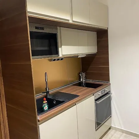 Ag.sofias Pedestrian Area Luxury Ap. & Big Balcony Апартаменти Салоніки